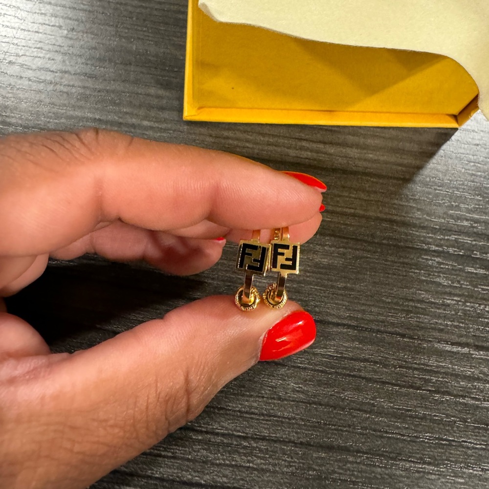FENDI EARRINGS